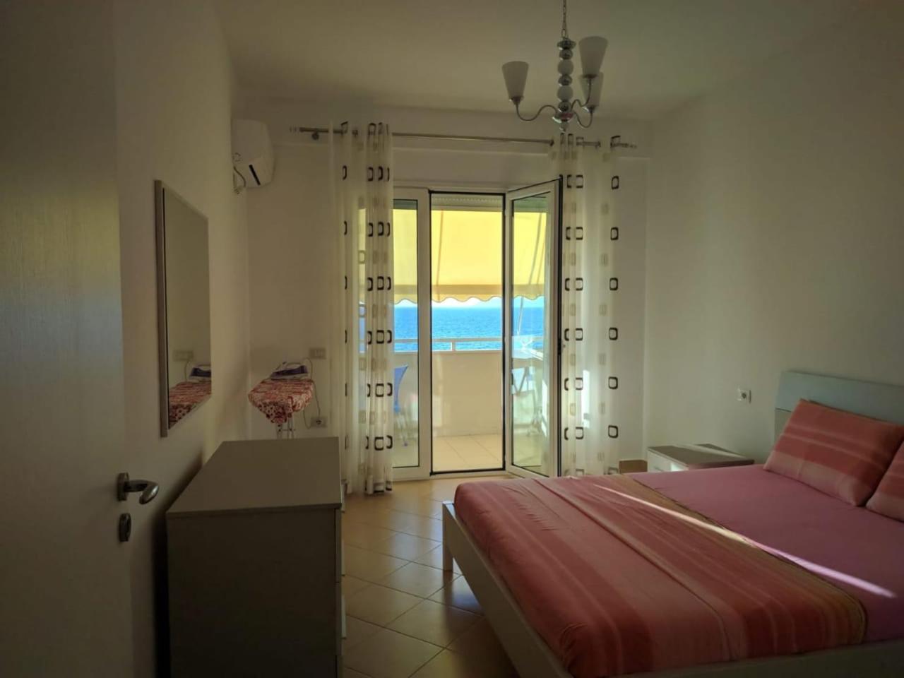 Lucky Lux Apartment Vlorë Εξωτερικό φωτογραφία