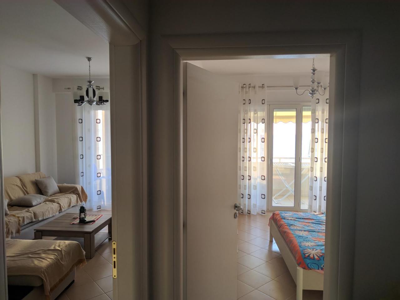 Lucky Lux Apartment Vlorë Εξωτερικό φωτογραφία