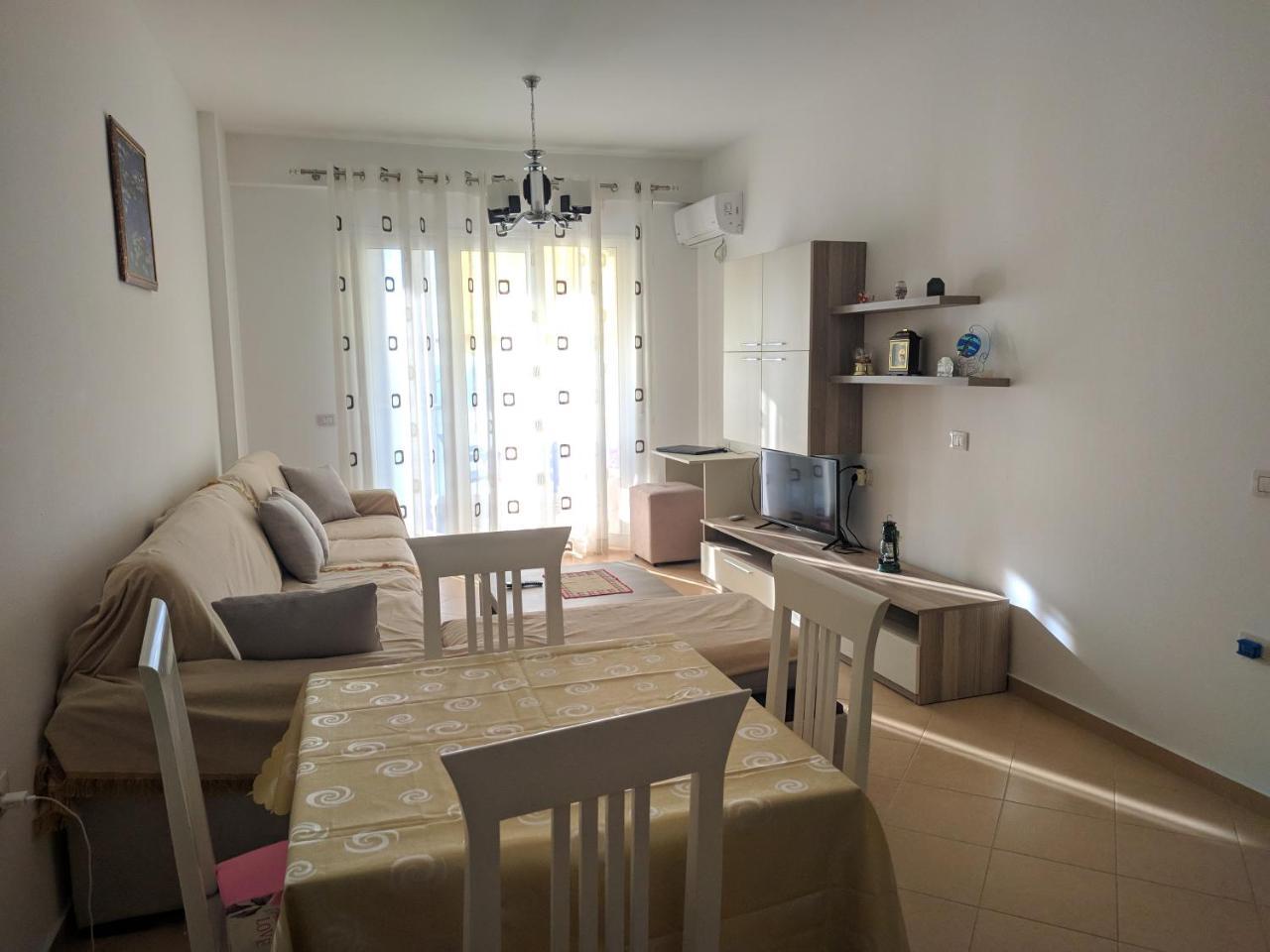 Lucky Lux Apartment Vlorë Εξωτερικό φωτογραφία