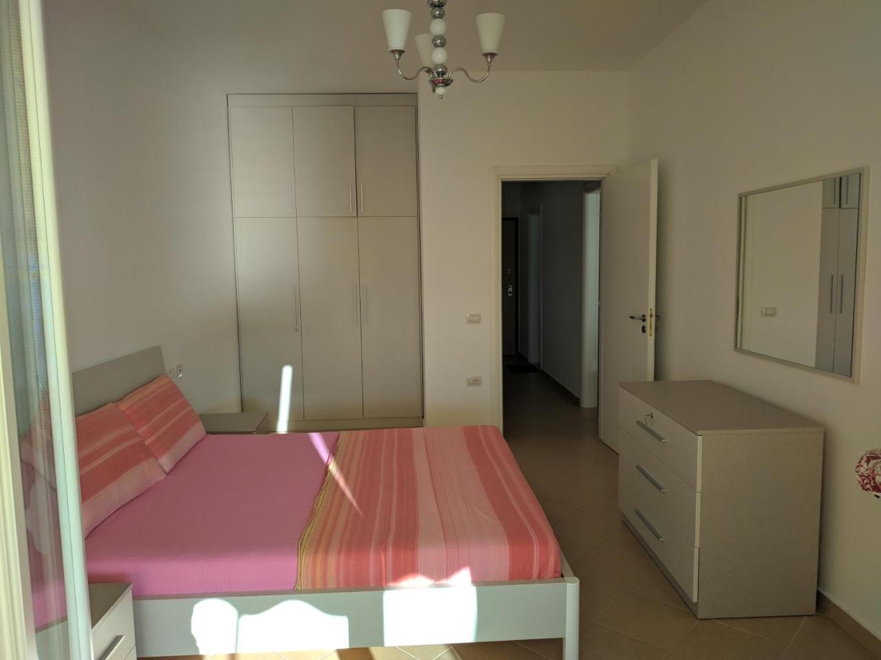Lucky Lux Apartment Vlorë Εξωτερικό φωτογραφία
