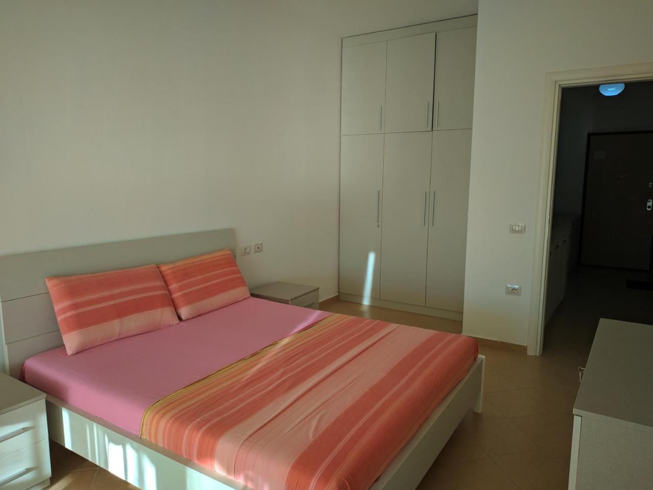 Lucky Lux Apartment Vlorë Εξωτερικό φωτογραφία