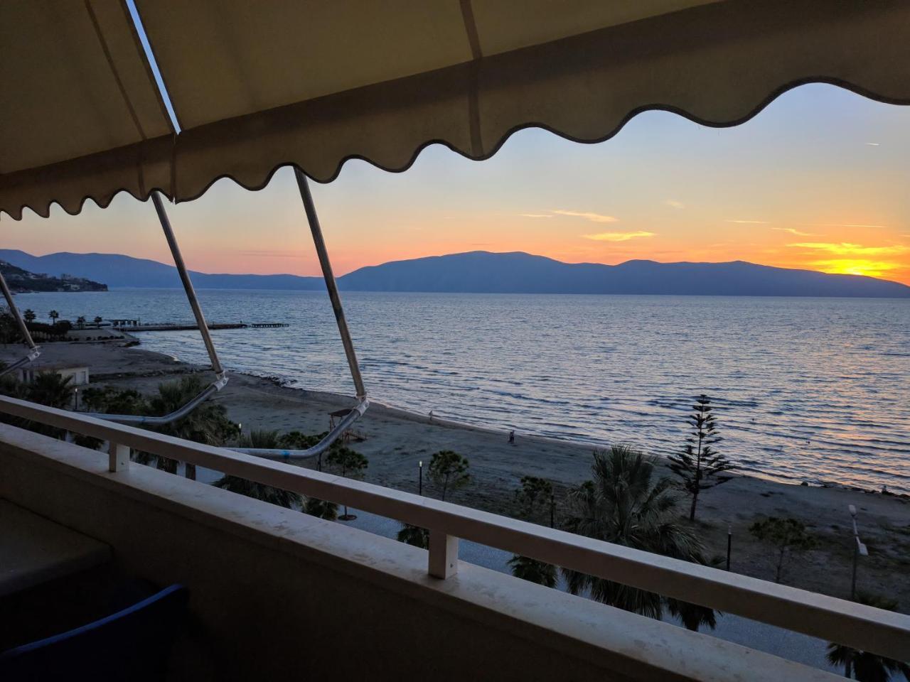 Lucky Lux Apartment Vlorë Εξωτερικό φωτογραφία